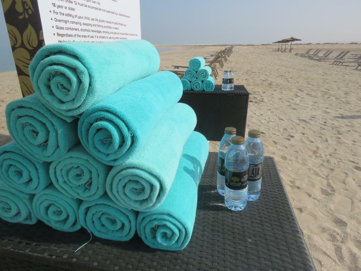 Holiday Home 3 Bedroom Seaview Ras al-Khaimah Exterior foto
