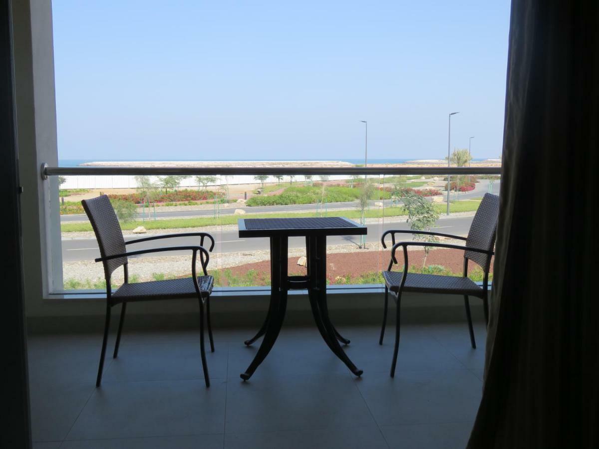 Holiday Home 3 Bedroom Seaview Ras al-Khaimah Exterior foto
